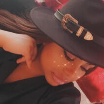 Azilea22  