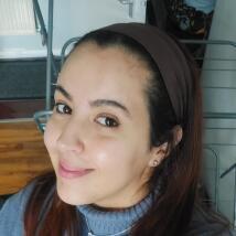 Nadia1991manches  