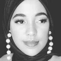 Zahra_900