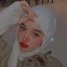 Fatima2810  