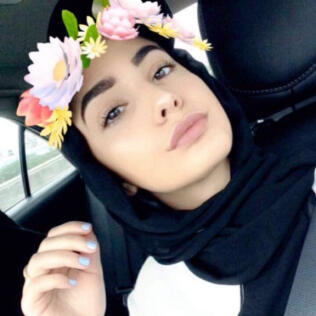 Sara_Hussain