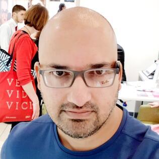 Looking_4_U_