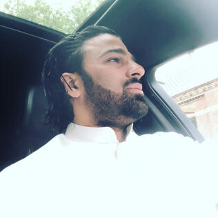 Sheikh_4286