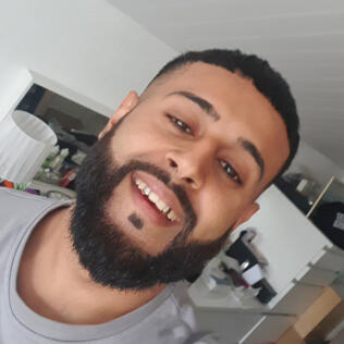 Mo_deen1998
