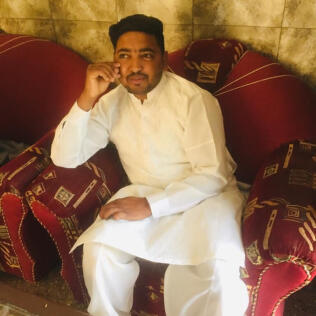 Waqar102g