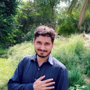 Aamir_iqbal_0332