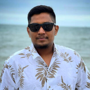 Omer_baig