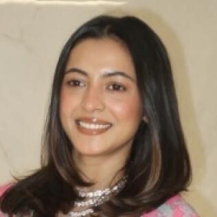 Aayesha11