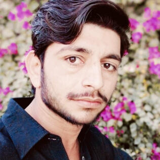 Naveedchakrn